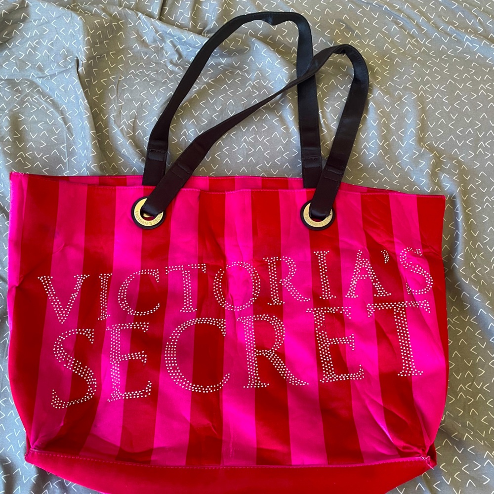 Hand bag